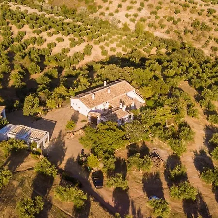 Cortijo Rural Majolero * Castillo de Locubín